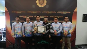 Pemkot Malang Raih Penghargaan UHC 2024 (Media Suaragong