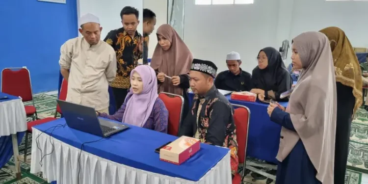 Kegiatan ini ditujukan bagi penerima manfaat di Pesantren Tholabie, Malang, yang bekerja sama dengan Bloggercrony Indonesia dan BenihBaik.com.