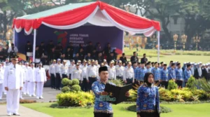 Pj. Walikota Malang Dukung Peningkatan Prestasi Jatim di Upacara Hari Jadi ke-79 (Media Suaragong)