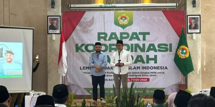 Paslon Nurochman-Heli Suyanto (NH), menghadiri Rapat Koordinasi Daerah LDII Kota Batu, Janjikan Alokasi 1 Persen APBD Untuk Ormas