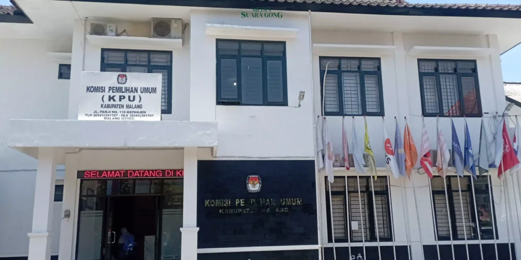 Tim hukum Paslon Bupati Malang nomor urut dua, Gunawan-Umar Usman (GUS), resmi melayangkan gugatan ke Mahkamah Konstitusi (MK)